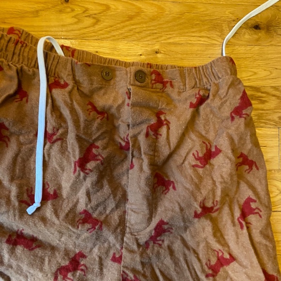Men’s flannel horse themed pjs set - Picture 11 of 15